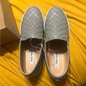 Steven Madden Sneakers